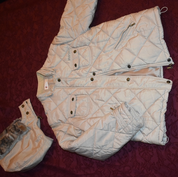 Jacket - Picture 4 of 4